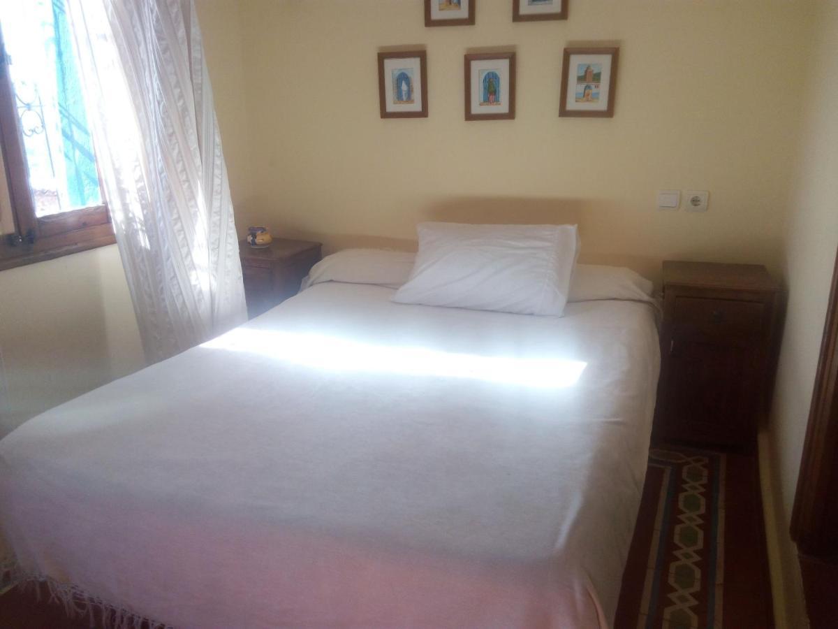 Hostal Gernika Шавен Екстер'єр фото